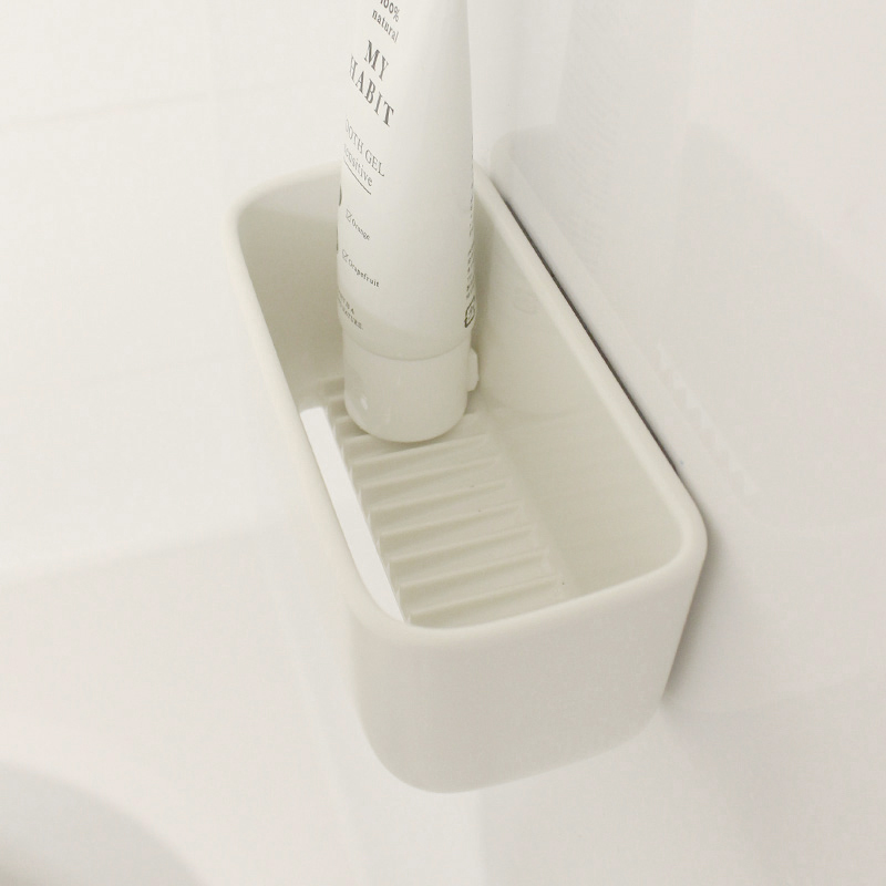 【MARNA/マーナ】マグネット 浴室小物入れ 収納ケース ホワイト 日本製 W618