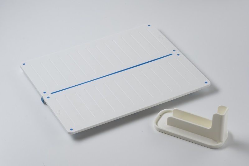 折り畳める 抗菌まな板 収納スタンド付き 食洗機対応 デュオパッド DuoPad ホワイト EK8620 EKO イーケーオー