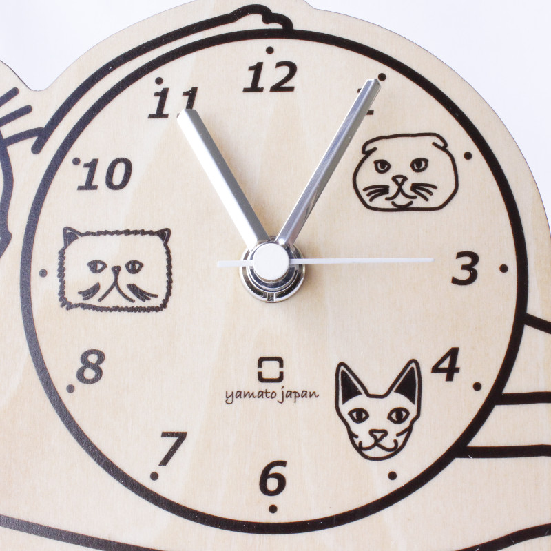 ハートマークショップ】置き時計 stand clock CATS 乾電池式